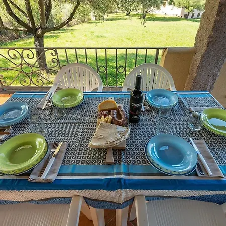 Charmante In Mit Grill Und Garten